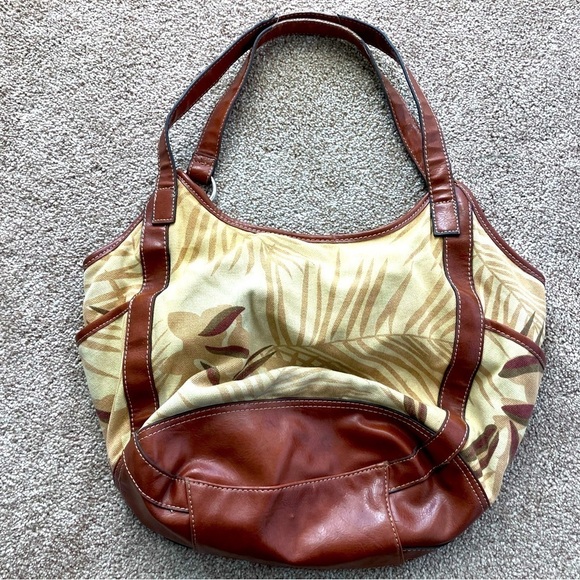 St. John’s Bay Butterfly Hobo Shoulder Purse Tote Bag With Side Zipper - Picture 2 of 9